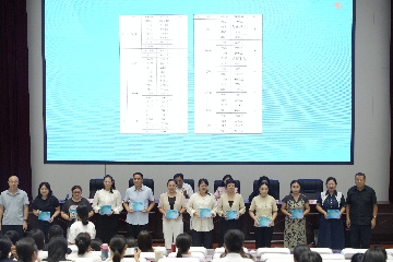 【長(zhǎng)田動(dòng)態(tài)】?政企攜手共育家風(fēng) 榜樣引領(lǐng)向陽(yáng)而行 ——濟(jì)陽(yáng)區(qū)家庭教育提升工程推進(jìn)會(huì)暨全國(guó)道德模范宣講活動(dòng)圓滿(mǎn)舉行